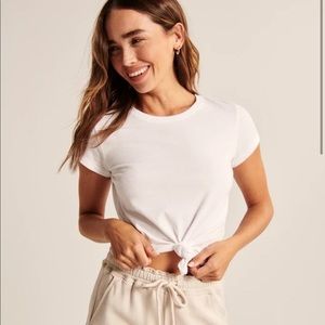 Abercrombie knotted crew tee